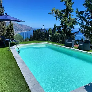 Mimma , Taormina Italy
